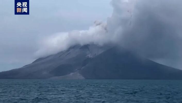 印尼鲁昂火山再度喷发