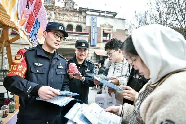 温暖中国轨道上的京津冀