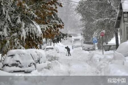 东欧多国遭暴风雪侵袭