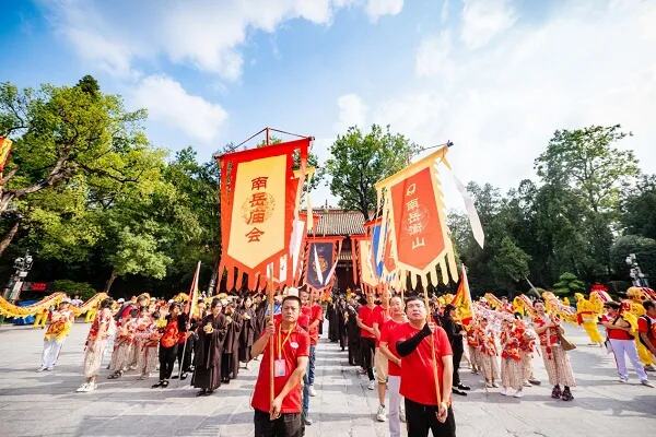 民俗庙会带来新热度